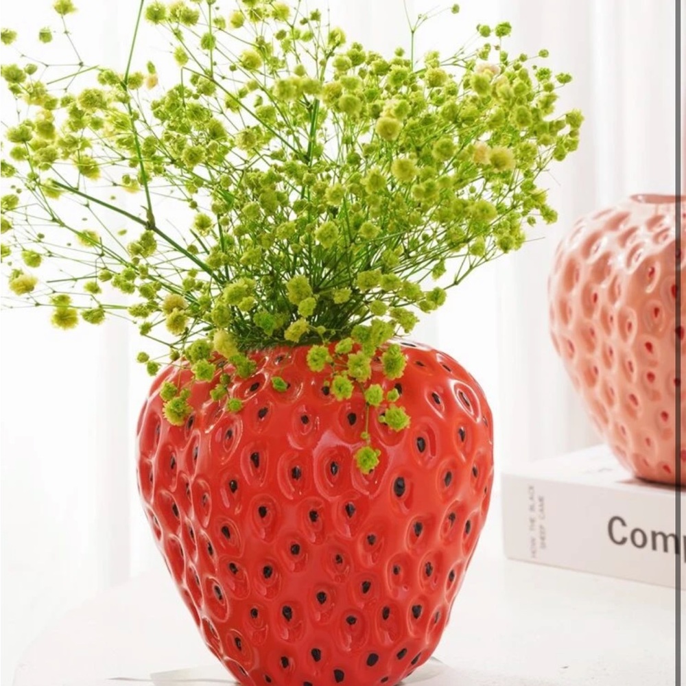 Strawberry flower vase